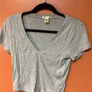 Grey V Neck Crop Top - Simple Basic Tee - Capsule Size L